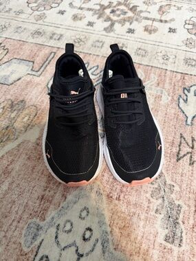 Kids Puma Black Sneakers with Coral Accents